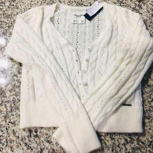 🥳Abercrombie & Fitch Cardigan